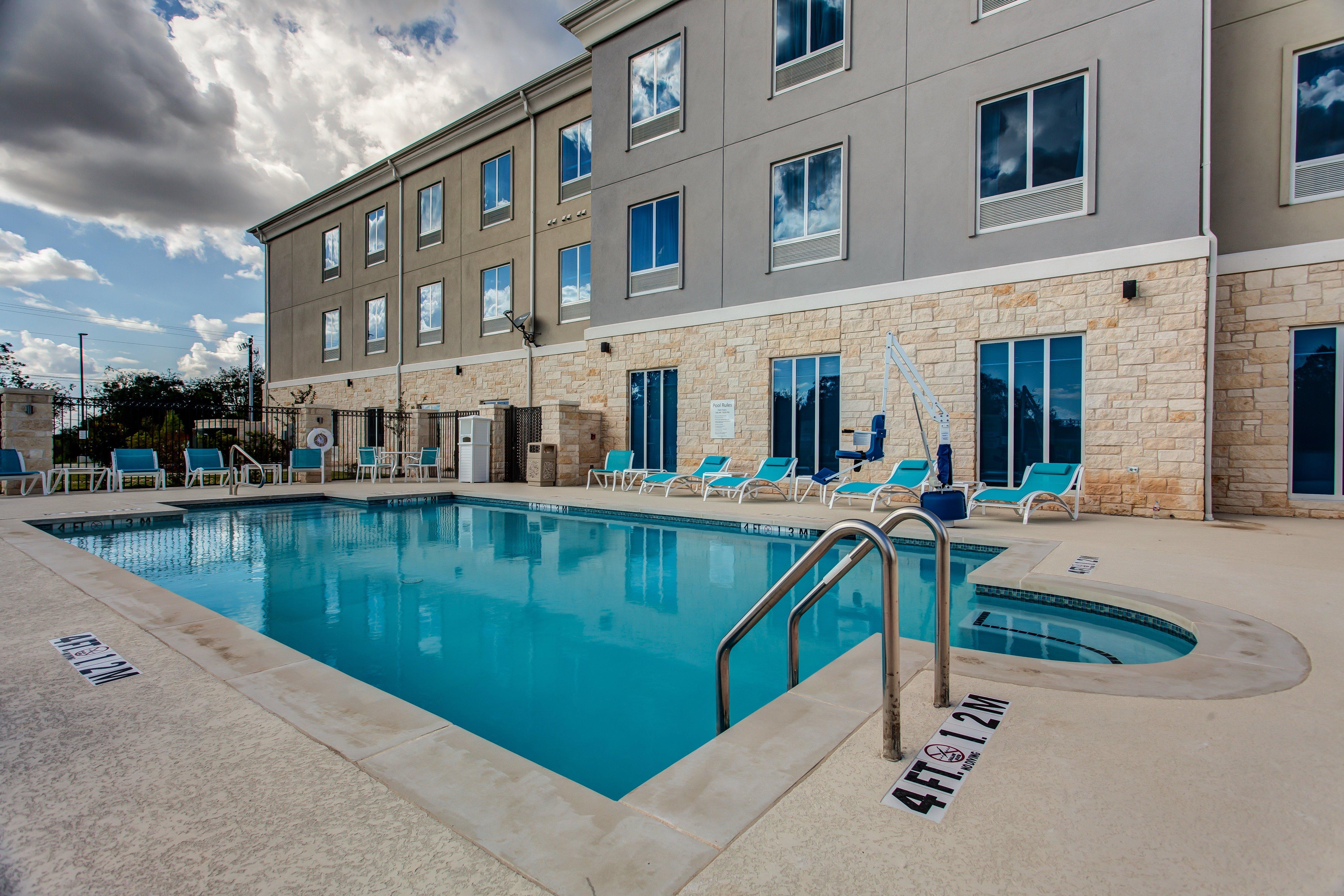 Holiday Inn Express & Suites Gatesville - N. Ft Hood By Ihg Buitenkant foto